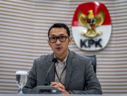KPK Panggil Sekretaris BKPSDM Lampung Tengah Terkait Kasus Korupsi