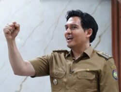 Membaca Satu Tahun Kepemimpinan Lucky Hakim di Indramayu, Dari Program Sosial hingga Perbaikan Infrastruktur