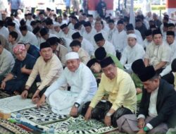 Salat Idul Adha di Griya Agung, Herman Deru Ajak Perkuat Keikhlasan dan Kepedulian Sosial