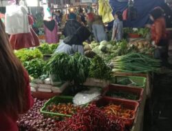 Makin Pedas! Harga Cabai Rawit di Pasar Kebun Bunga Palembang Tembus Rp80 Ribu per Kilo