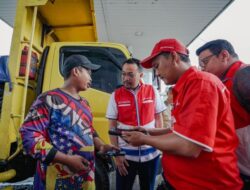 Dirut Pertamina Patra Niaga Turun Langsung Cek SPBU Palembang, Jamin Layanan Maksimal