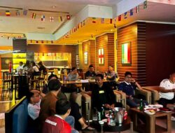 Nobar FIFA World Cup 2026 di ARYADUTA Palembang Sukses Besar, Penonton Membludak di RJ’s Sport Restaurant