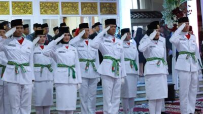 Wali Kota Palembang Ratu Dewa Resmi Kukuhkan Anggota Paskibraka Kota Palembang 2026
