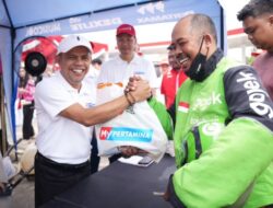 Rayakan Kemerdekaan RI ke-81, Pertamina Sumbagsel Sapa Pelanggan dan Bagikan Beasiswa di SPBU Kenten